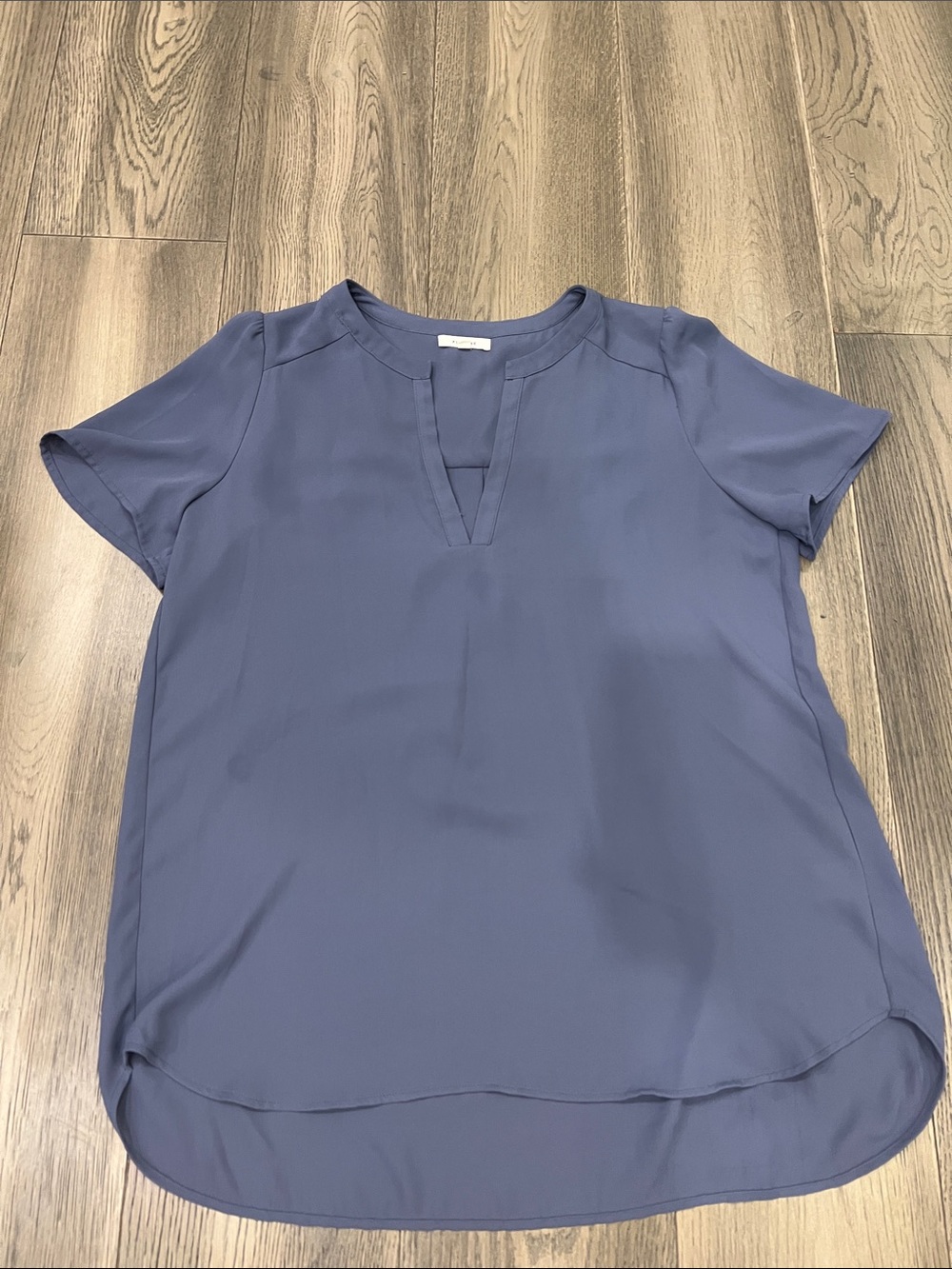 Pleione Short Sleeve V-Notch Blouse in Slate Blue